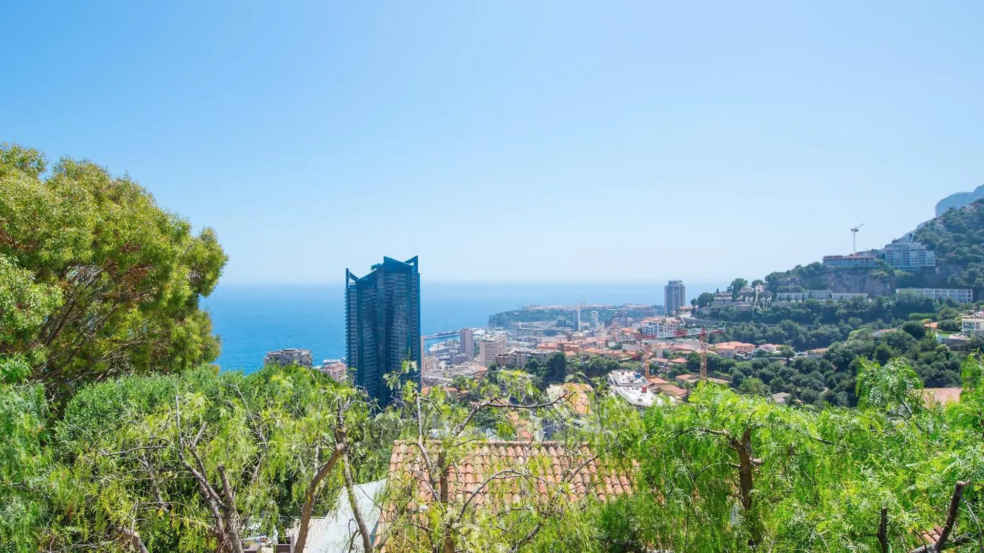 Luxueux Appartement - Parking Prive - Piscine - Cc Beausoleil 0*,  Frankrijk