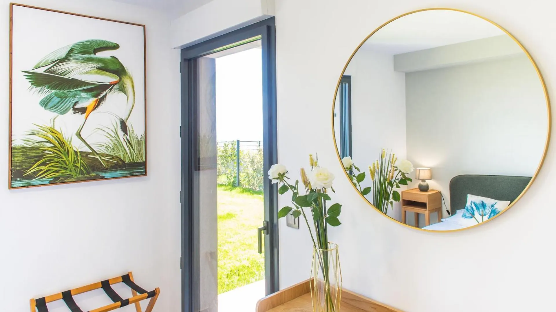 Luxueux Appartement - Parking Prive - Piscine - Cc Beausoleil